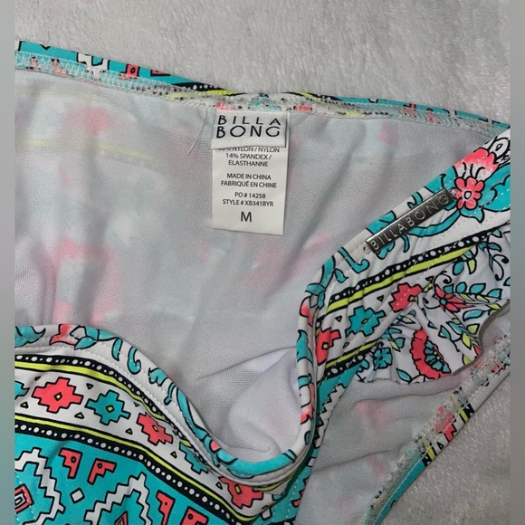 Billabong Bikini - Picture 3 of 6